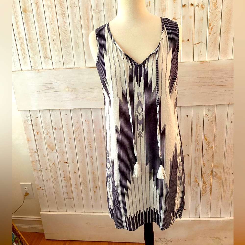 Cynthia Rowley linen black and white print dress with tassel detailing size 4